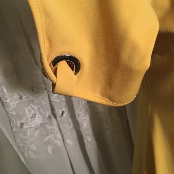 JM Collection yellow tunic - Picture 3 of 8
